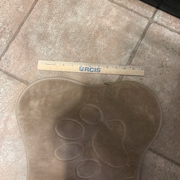 Two home shaped furkid bowl mats - Picture 4 of 6